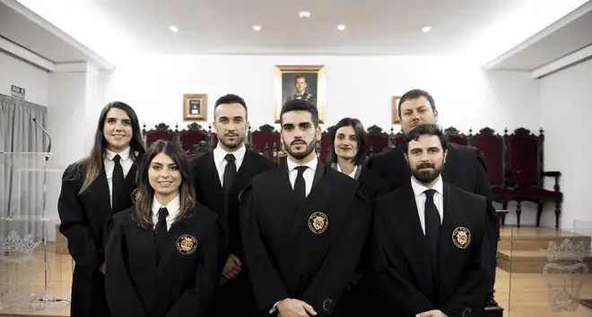 Abogados jóvenes