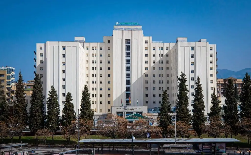 Fachada hospital